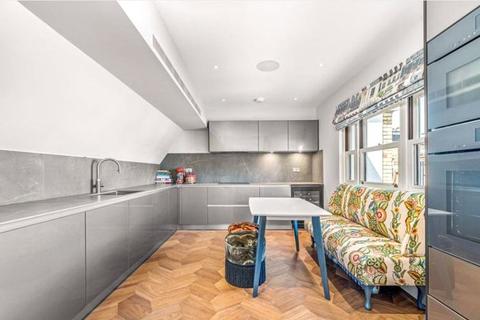 undefined, Bickenhall Mansions, Bickenhall Street, London