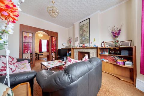 4 bedroom semi-detached house for sale - Bounds Green Road, Bounds Green