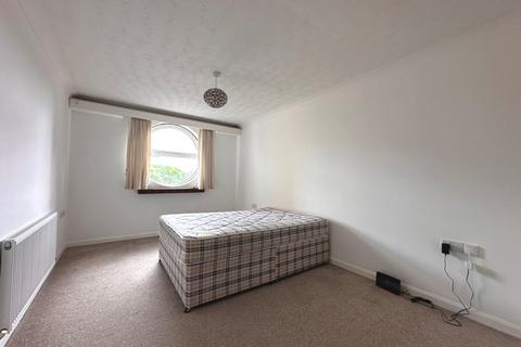 2 bedroom flat to rent, Fairlea Grange, Southampton