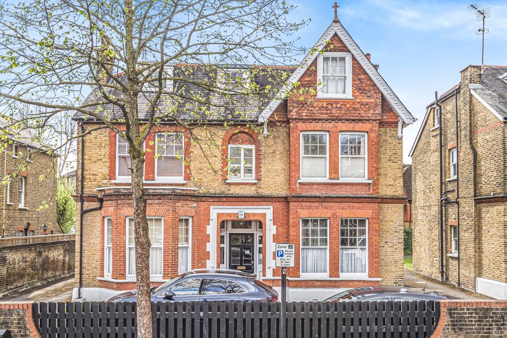 Culmington Road London W13 Studio £1,248 pcm (£288 pw)