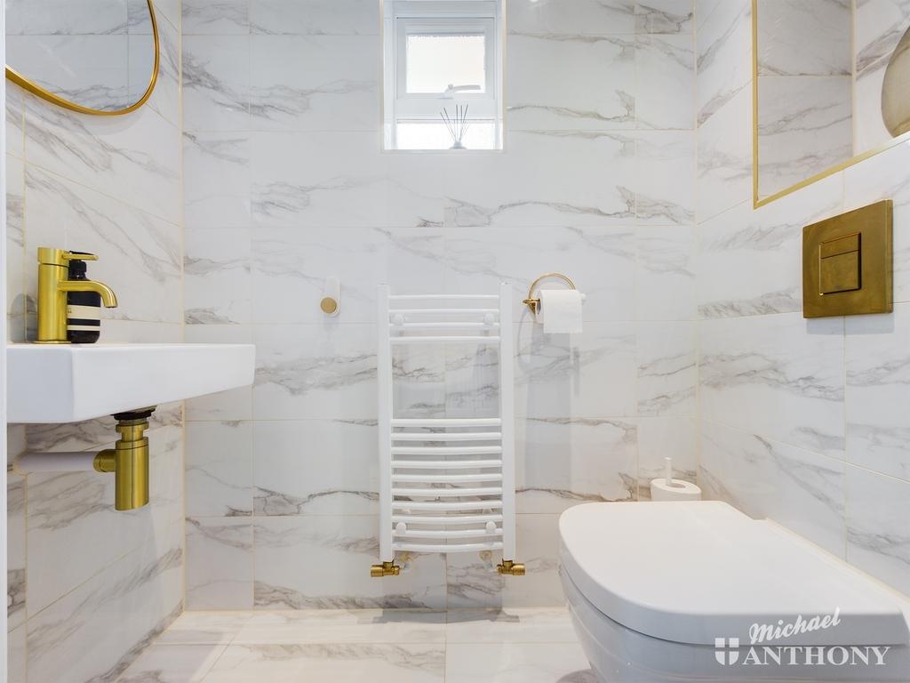 8 Church ct wc