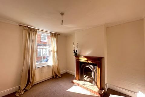 3 bedroom end of terrace house for sale, York Road, Canterbury, Kent, CT1 3TA