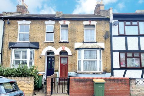 37 West Road, London, E15 3PX