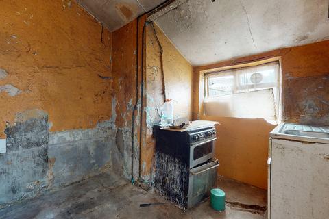 37 West Road, London, E15 3PX