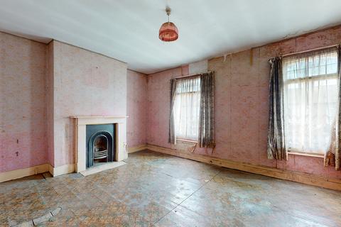 37 West Road, London, E15 3PX