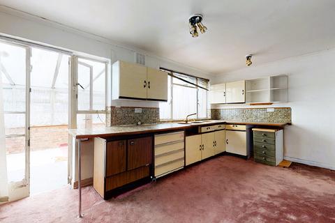 22 Dunheved Close, Thornton Heath, CR7 6AQ