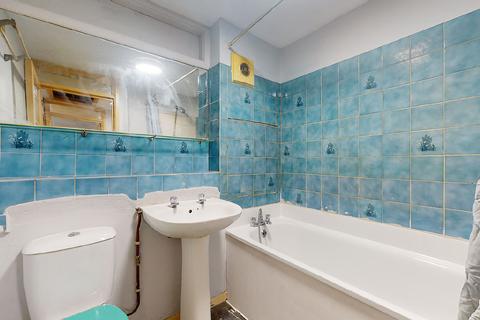 8 Burness Close, Uxbridge, UB8 2PZ