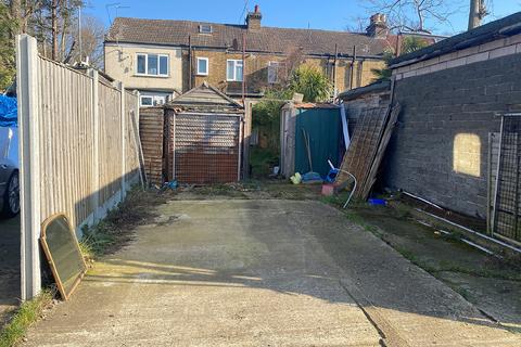 9 Albion Terrace, London, E4 7SB