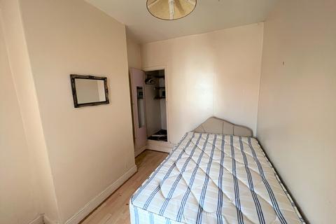 24 Grace Road, Leicester, LE2 8AD