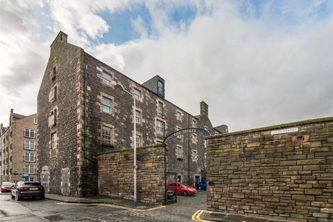 1 bedroom flat to rent, THE VAULTS, GILES STREET, Edinburgh, EH6