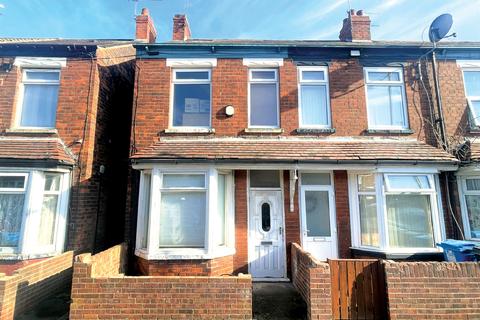 2 bedroom end of terrace house for sale - 65 Gloucester Street, Hull