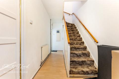 297 Holburne Road, London, SE3 8HE