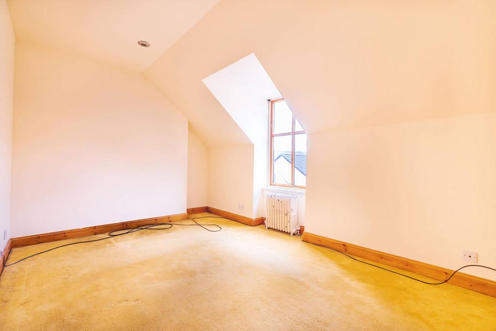 MFL6225220 879.jpg