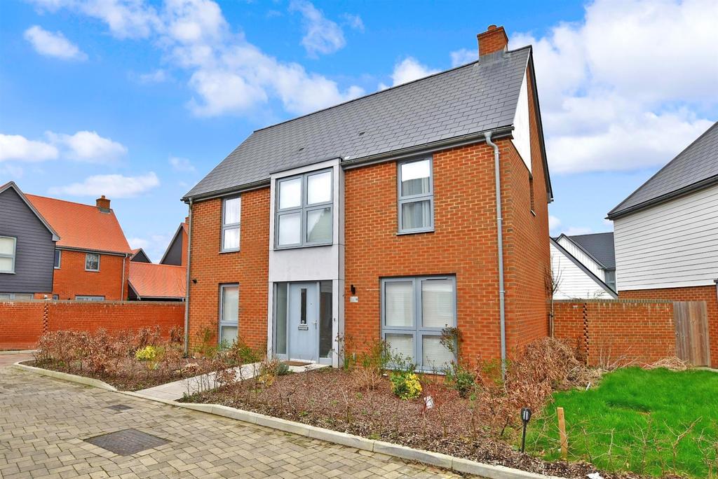 Drive, Kennington, Kent 4 bed detached house for sale £
