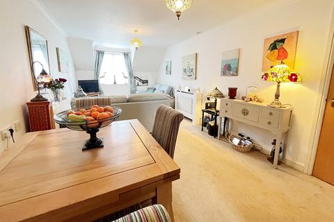 1 bedroom retirement property for sale - Boscombe Spa