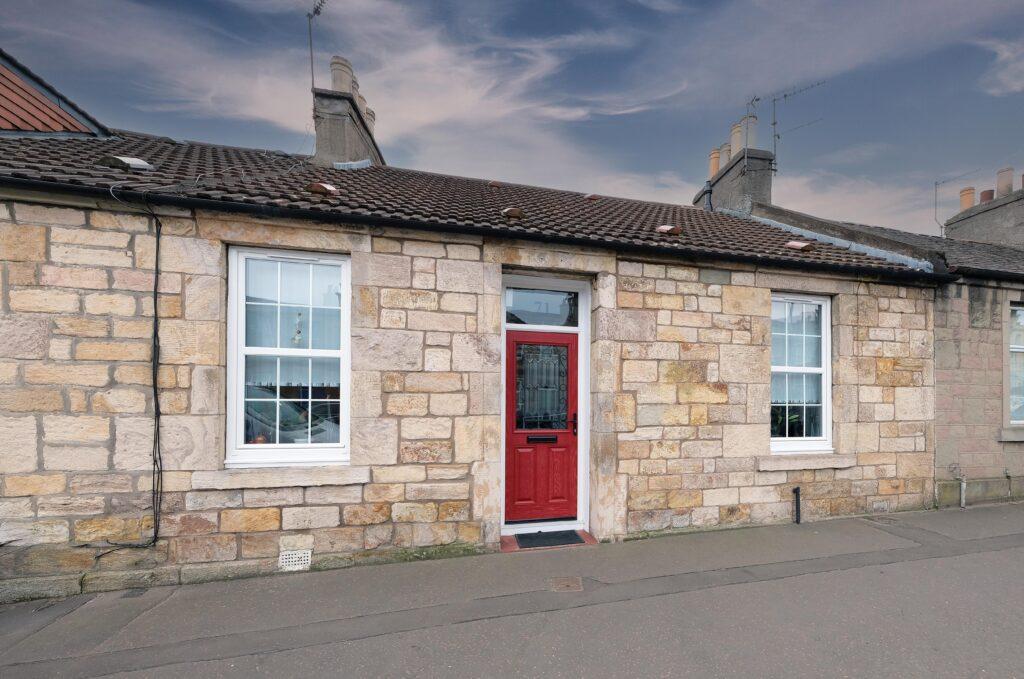 71 Joppa Road, EDINBURGH, EH15 2HB 3 bed cottage £340,000