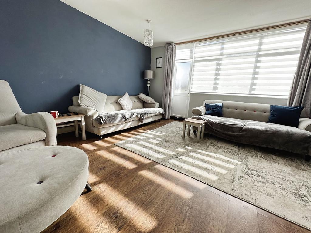 Walker Road, Newcastle upon Tyne... 3 bed terraced house £95,000