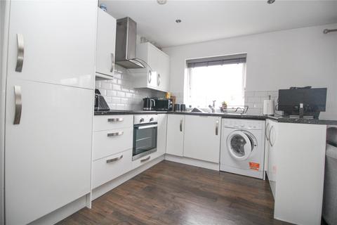 Studio for sale, Wingletye Lane, Hornchurch, RM11