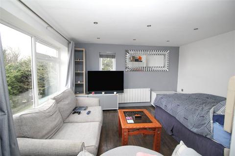 Studio for sale, Wingletye Lane, Hornchurch, RM11