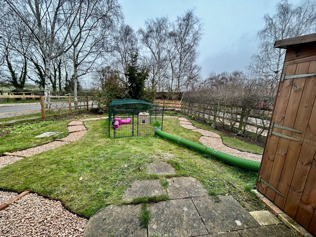 Garden at Side
