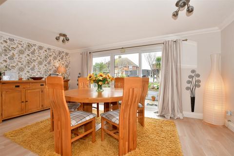 39 Briary Close, Margate, CT9 5HX