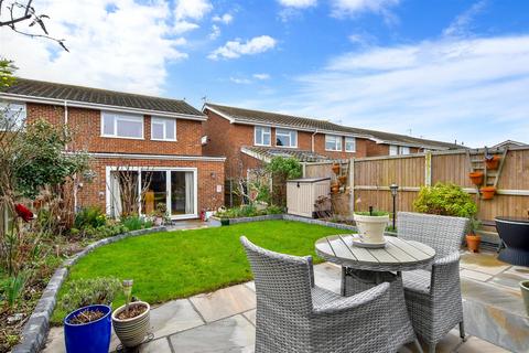 39 Briary Close, Margate, CT9 5HX