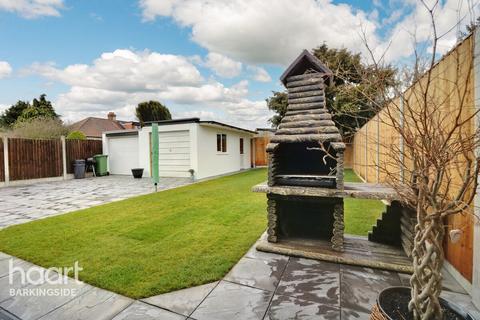 4 bedroom semi-detached bungalow for sale, Mossford Lane, Clayhall