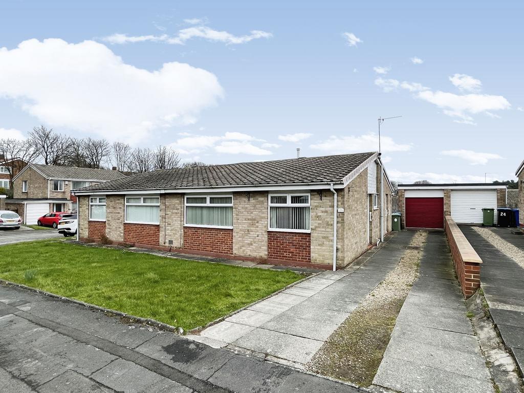 Chilton Garth, Peterlee, Durham, SR8 5TQ 2 bed bungalow £134,995