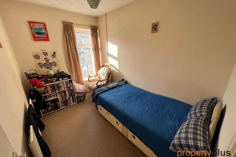 33 Glyn Terrace, Tredegar, NP22 4HX
