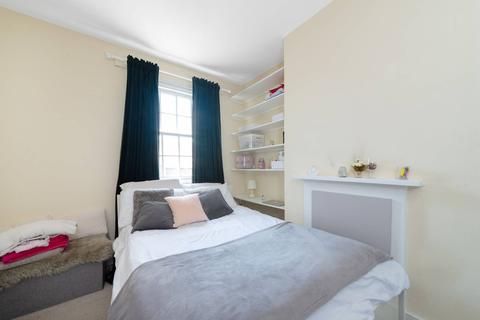3 bedroom terraced house for sale - Crewe Place, Acton, London, NW10