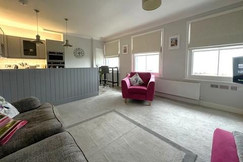 1 bedroom flat for sale, The Strand, Walmer, CT14