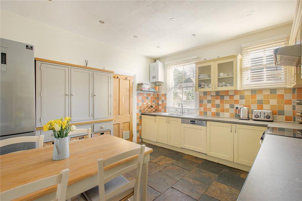 Hills Avenue, Cambridge, CB1 3 bed detached house for sale £750,000