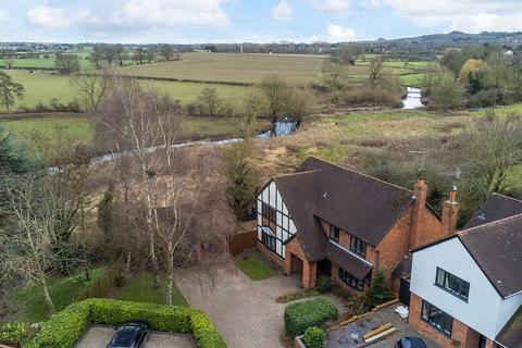 14 The Coppice, Atherstone, CV9 1RT