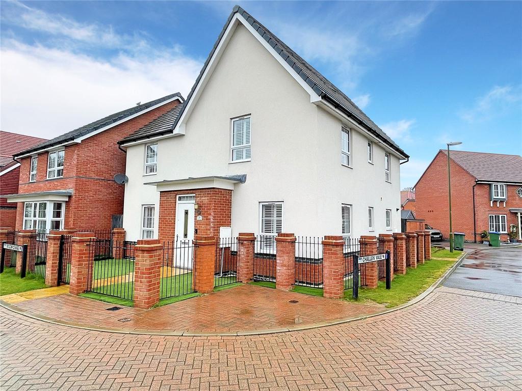 Tatlow Chase, Littlehampton, West... 4 bed detached house £500,000