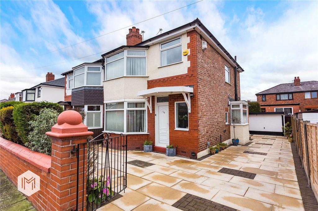 Kingsway, Pendlebury, Swinton... 3 bed semidetached house £260,000