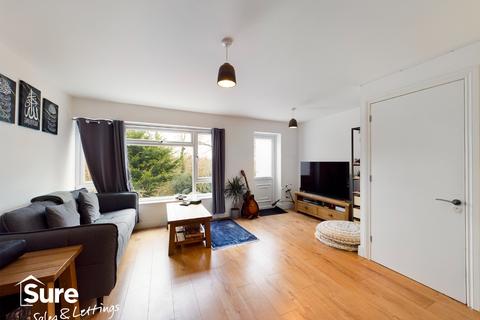 3 bedroom maisonette for sale - Malvern Way, Hemel Hempstead, Hertfordshire, HP2 5RB