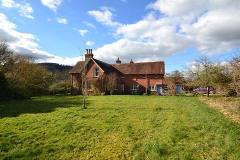 4 bedroom farm house to rent - Barlavington, Petworth, West Sussex, GU28