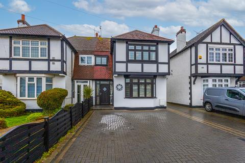 3 bedroom semi-detached house for sale, Prince Avenue, Southend-on-sea, SS2