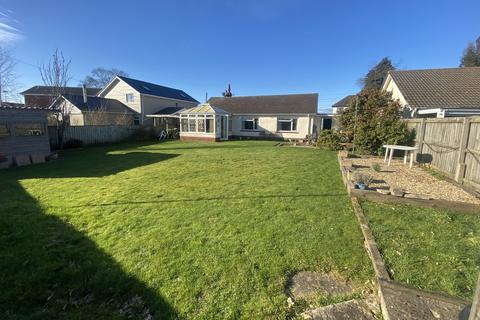 3 bedroom detached bungalow for sale, Station Road, Feniton