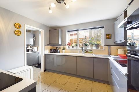 3 Foxton Close, Alrewas, Burton-on-trent, DE13 7FE