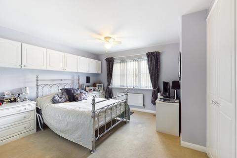 3 Foxton Close, Alrewas, Burton-on-trent, DE13 7FE