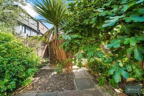 45 All Souls Avenue, London, NW10 3BT