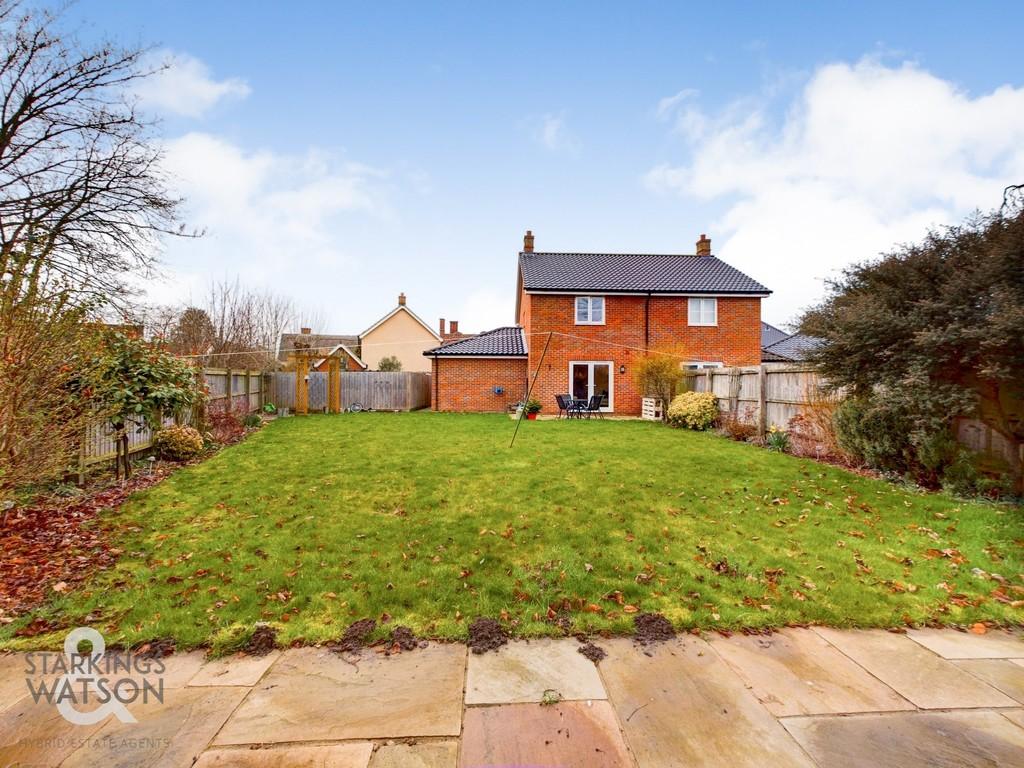 Ernest Seaman Close, Scole, Diss 2 bed semidetached house for sale £