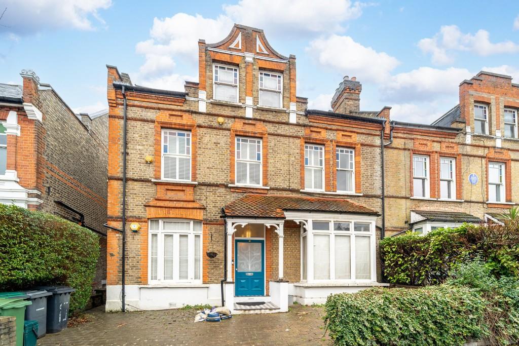 Weston Park, Crouch End N8 2 bed apartment - £575,000