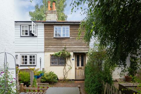 2 bedroom terraced house for sale, North Street, Dorking