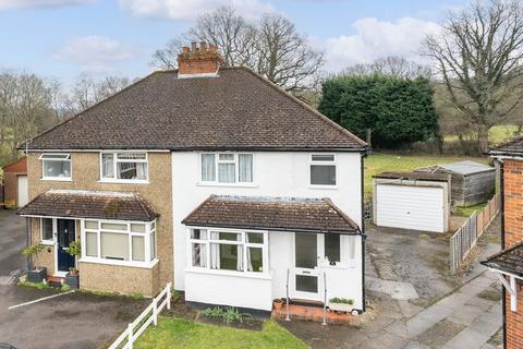 34 Oakdene Close, Brockham, Betchworth, RH3 7JZ
