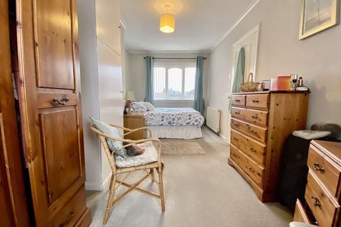 3 Gloucester Road, Wednesbury, WS10 0TX