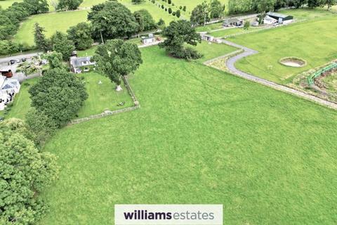 3 bedroom detached house for sale - Upper Denbigh Road, St. Asaph