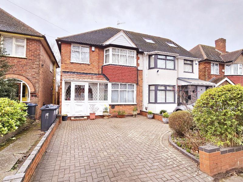 Beaufort Avenue, Hodge Hill, Birmingham, B34 6AD 3 bed semidetached