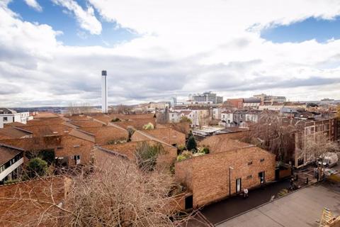 3 bedroom apartment for sale - High Kingsdown|Kingsdown